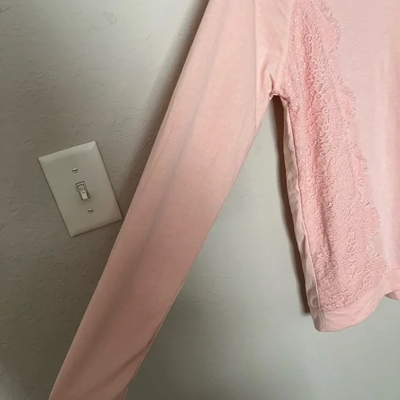 REWIND long sleeve pink shirt with lace size medium nwt - Picture 2 of 7